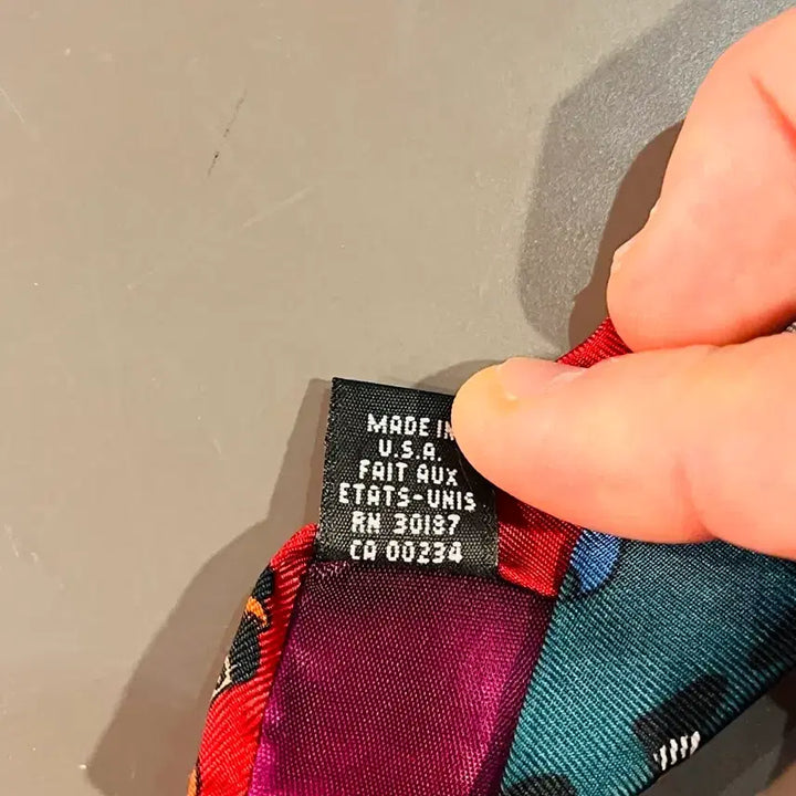 [BUNJANG] Save the Children Silk Tie / 세이브 더 칠드런 실크 넥타이(미국제)