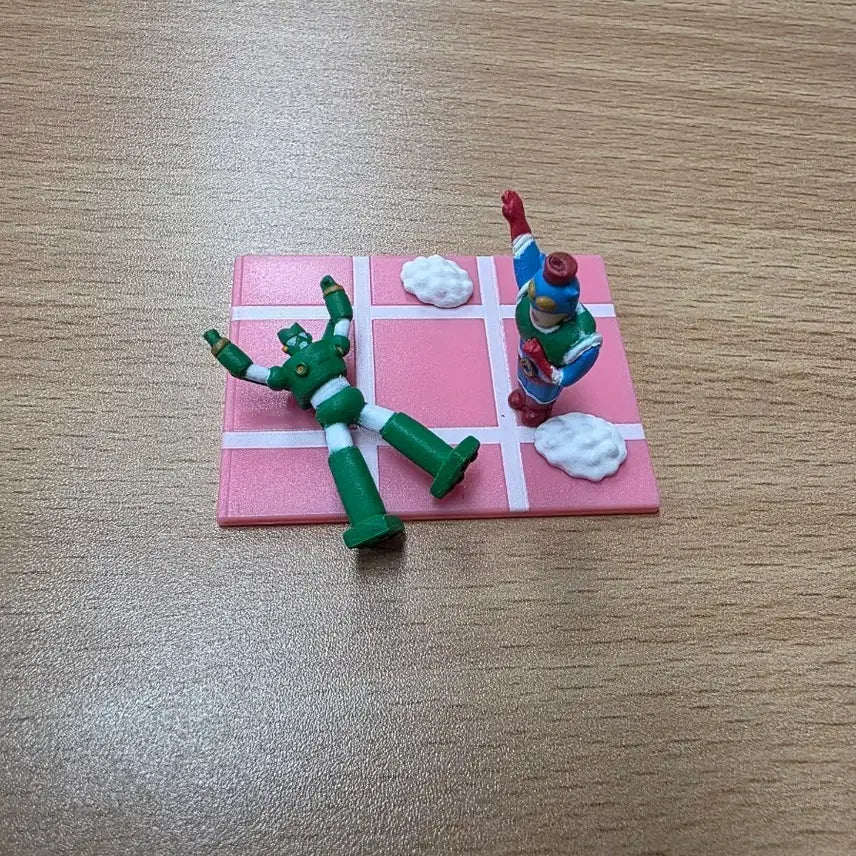 [BUNJANG] Crayon Shin-chan Action Mask Robot Figure / 짱구 리멘트 액션가면&로봇