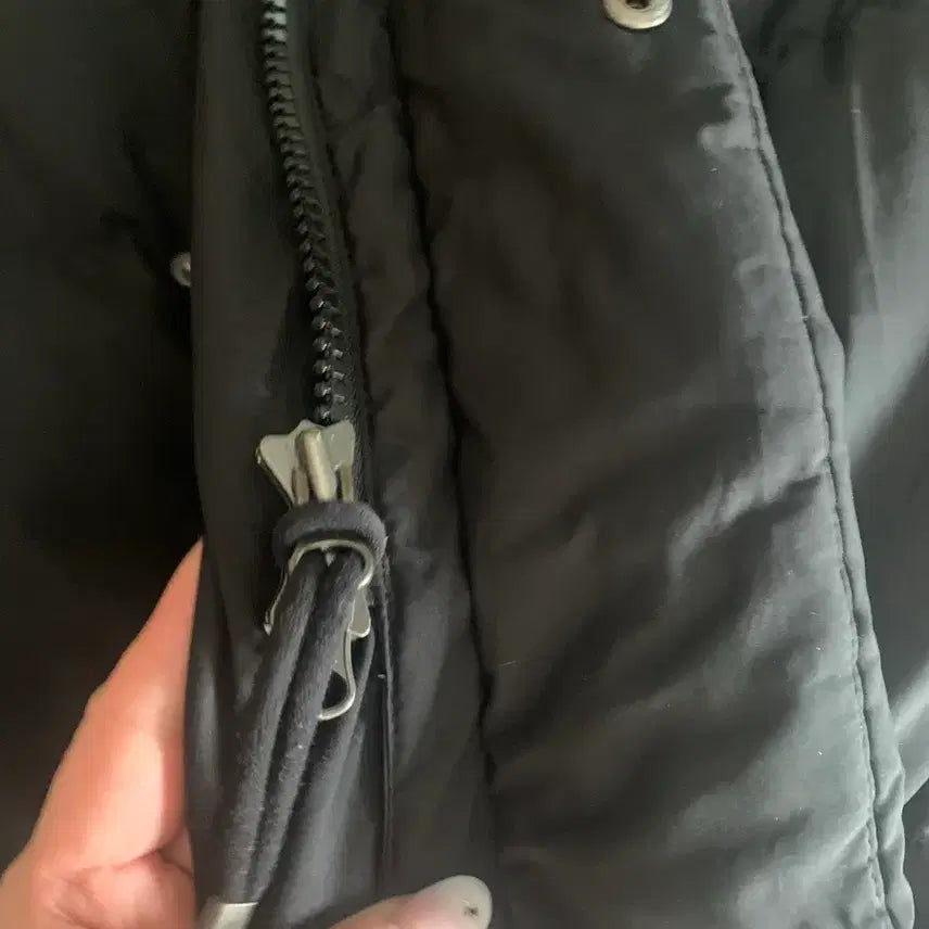 [BUNJANG] Fila Black Long Padded Jacket / 휠라 블랙 롱패딩 점퍼