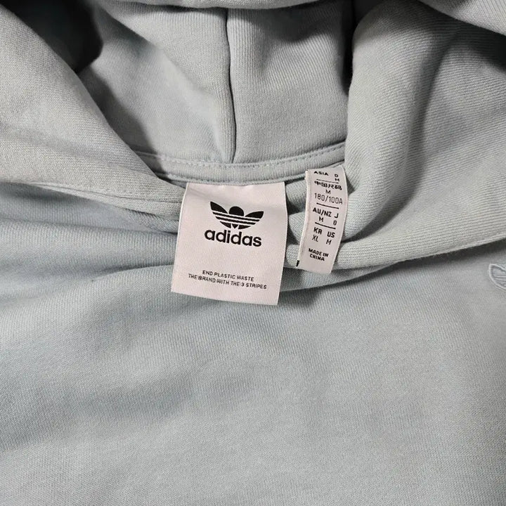 [BUNJANG] Adidas Patch Logo Muted Sky Hoodie / (바배) 아디다스 패치로고 뮤트하늘 후드티