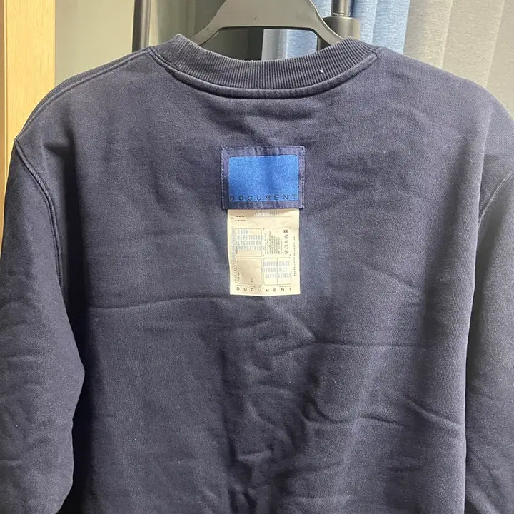[BUNJANG] Document Navy Sweatshirt M Size / 도큐먼트 스웻셔츠 네이비 M