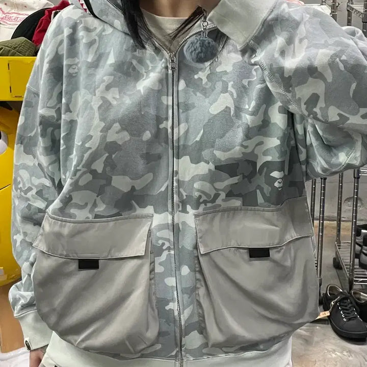 [BUNJANG] Bape Shark Camo Full Hooded Zip-up / 베이프 샤크 카모 풀 후드집업