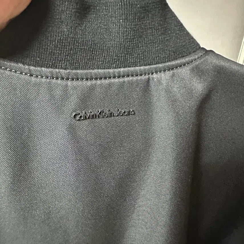 [BUNJANG] Calvin Klein Bomber Jacket / 캘비클라인 봄버자켓