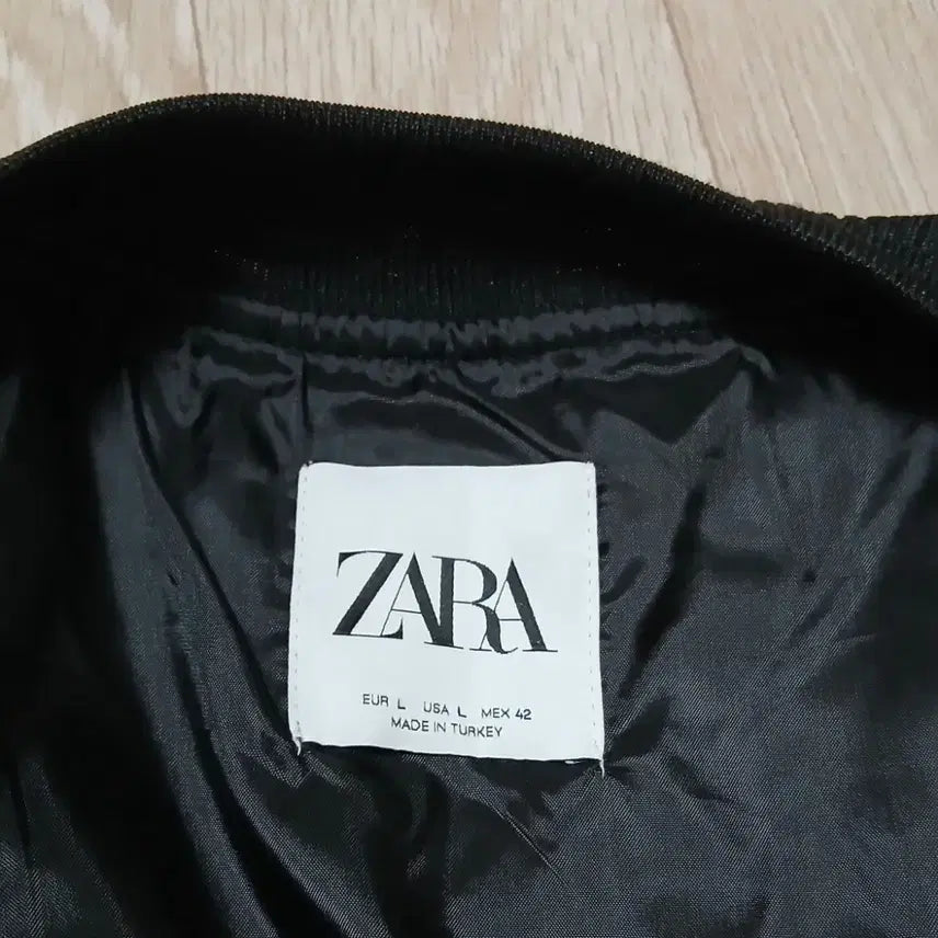 [BUNJANG] Zara Skull Embroidery Jacket L / 자라 Zara 해골 자수 자켓 L