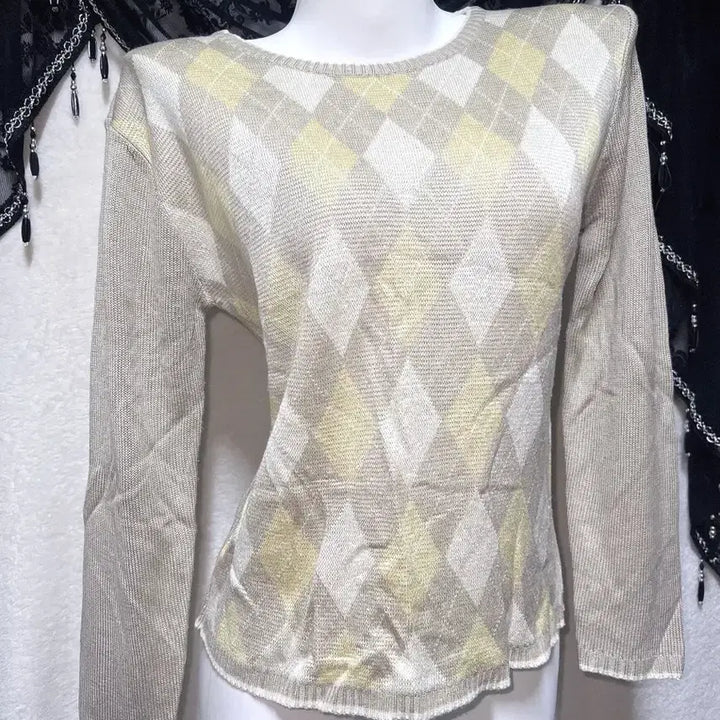 [BUNJANG] Romantic Girly Beige Argyle Knit Top / 라떼갸루 베이지 아가일 니트 로걀탑 로맨틱갸루 핀터 하구미 너드 하치