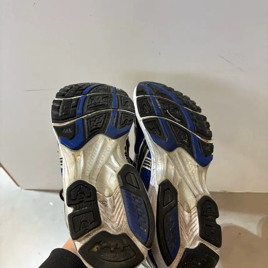 [BUNJANG] Asics Gel Kayano 14 Monaco Blue Sneakers / 아식스 젤카야노14 모나코블루 판매