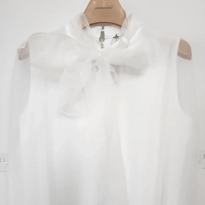 [BUNJANG] White Sheer Ribbon Blouse / 화이트 시스루 리본 블라우스