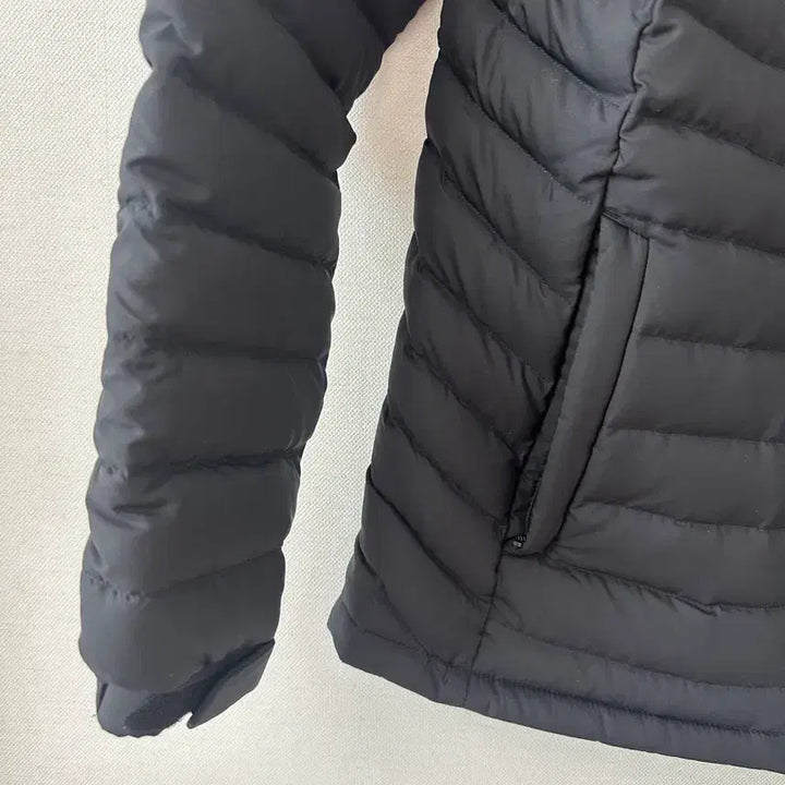 [BUNJANG] Dynafit Lightweight Padded Jacket Black S / 다이나핏 경량 패딩 블랙 S