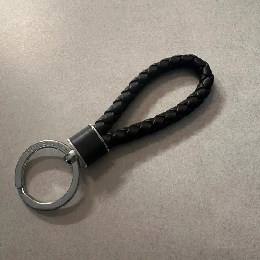 [BUNJANG] Bottega Veneta Leather Keyring / 보테가 베네타 가죽 키링