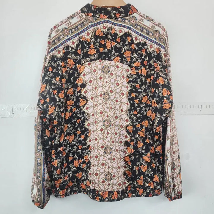 [BUNJANG] ZARA Floral Pattern Bomber Jacket / 자라 플라워 패턴 봄버 자켓