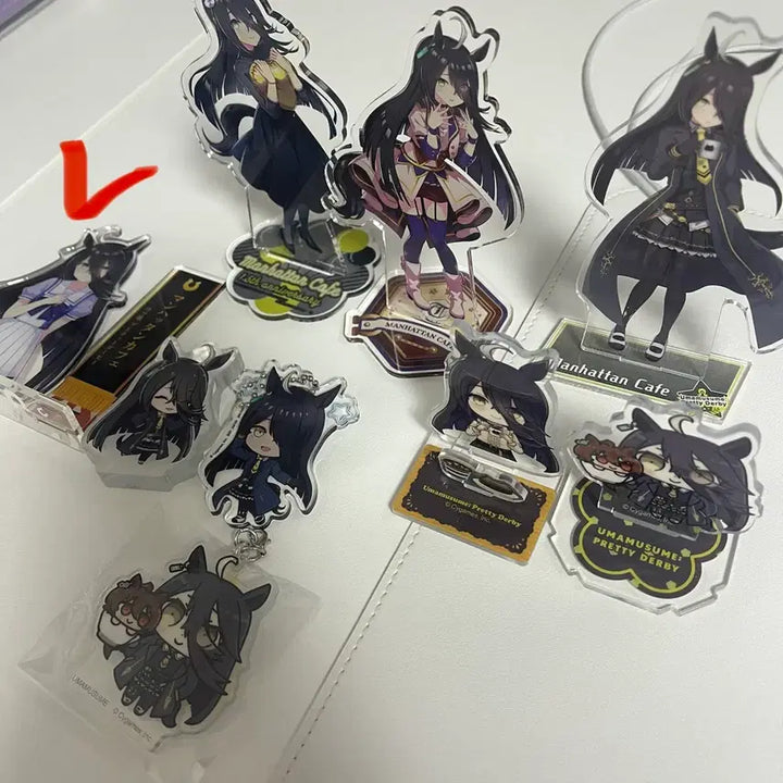 [BUNJANG] Manhattan Cafe Acrylic Stand, Keyring, Corotto Bundle / 맨하탄 카페 아크릴스탠드, 키링, 코롯토 일괄