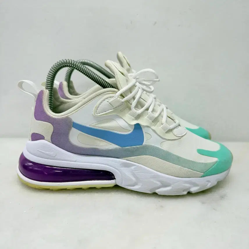 [BUNJANG] Nike Air Max React 270 Sneakers / (235)나이키 운동화 에어맥스 리액트270