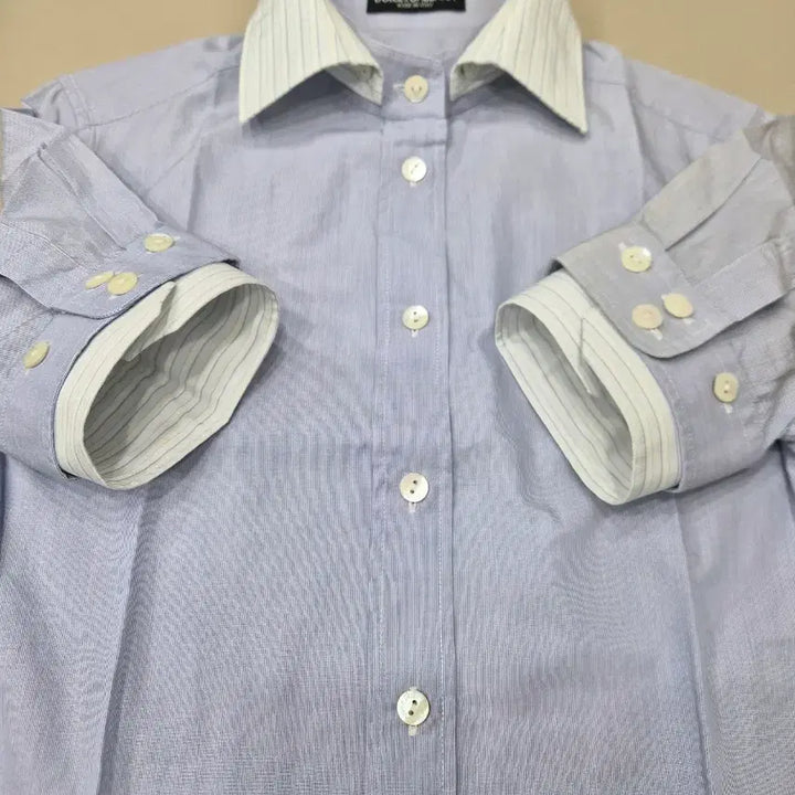 [BUNJANG] DOLCE&GABBANA Women's Striped Short Sleeve Shirt / DOLCE&GABBANA 돌체앤가바나 정품 여성 스트라이프 반팔 셔츠