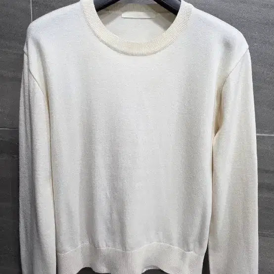 [BUNJANG] WIDA Wool Blend Color Block Cardigan Ensemble / WIDA 위다, 울혼방  앞면과 소매 배색 가디건 앙상블 F