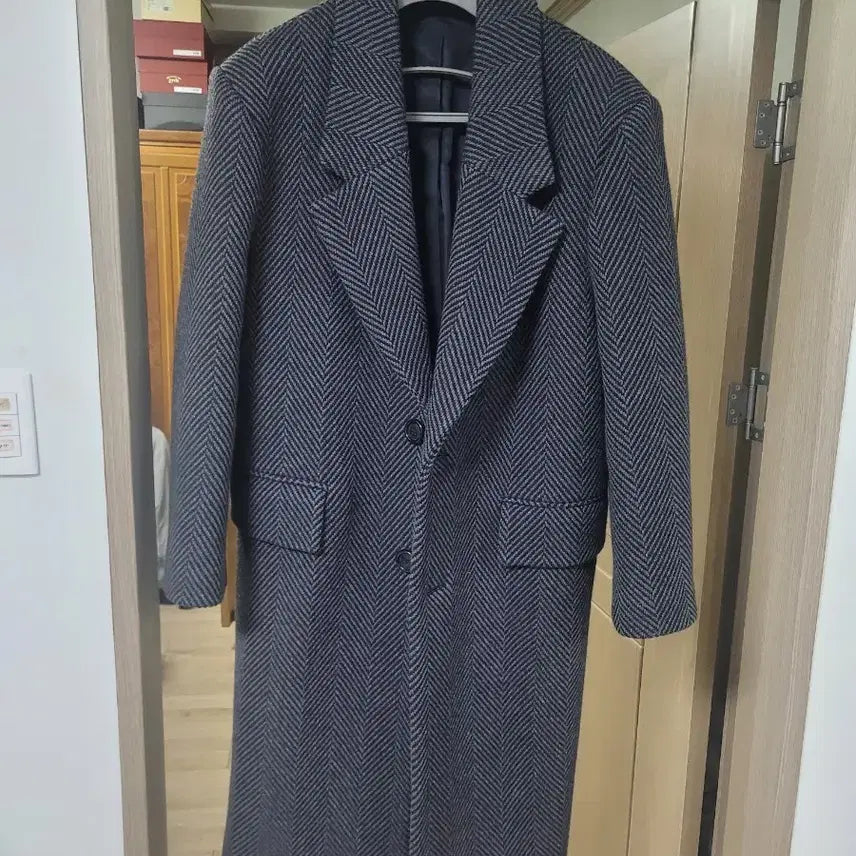 [BUNJANG] AMI Herringbone Wool Two-Button Oversized Coat / 아미 헤링본 울 투버튼 오버핏 코트 팝니다