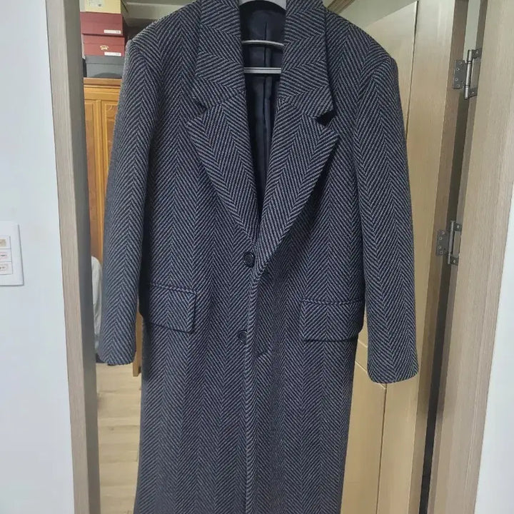 [BUNJANG] AMI Herringbone Wool Two-Button Oversized Coat / 아미 헤링본 울 투버튼 오버핏 코트 팝니다