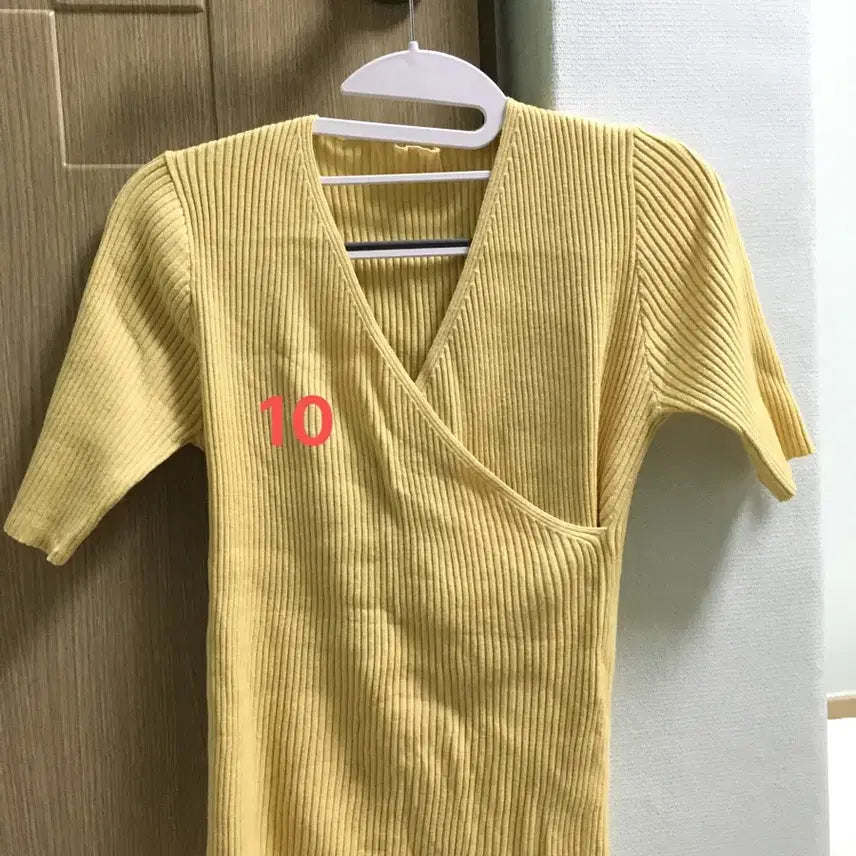 [BUNJANG] Assorted Women's Tops & Dresses Bundle / 전부 5천원에 드립니다 (상태좋음)