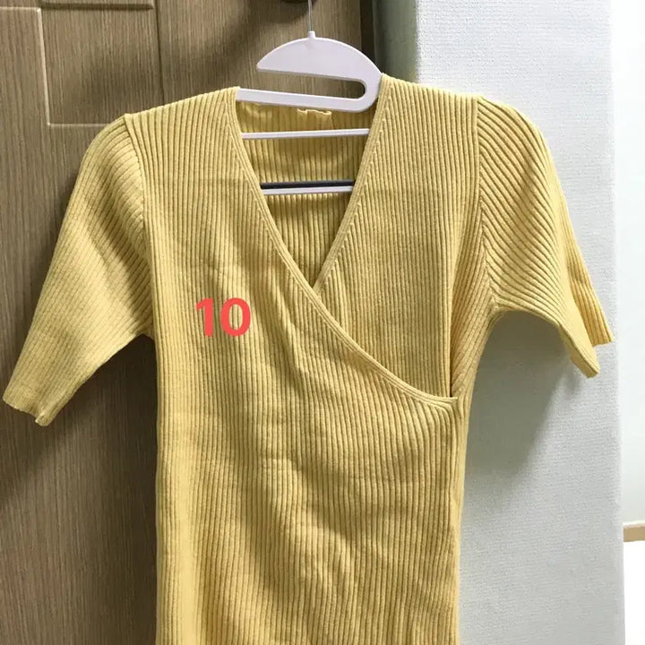 [BUNJANG] Assorted Women's Tops & Dresses Bundle / 전부 5천원에 드립니다 (상태좋음)