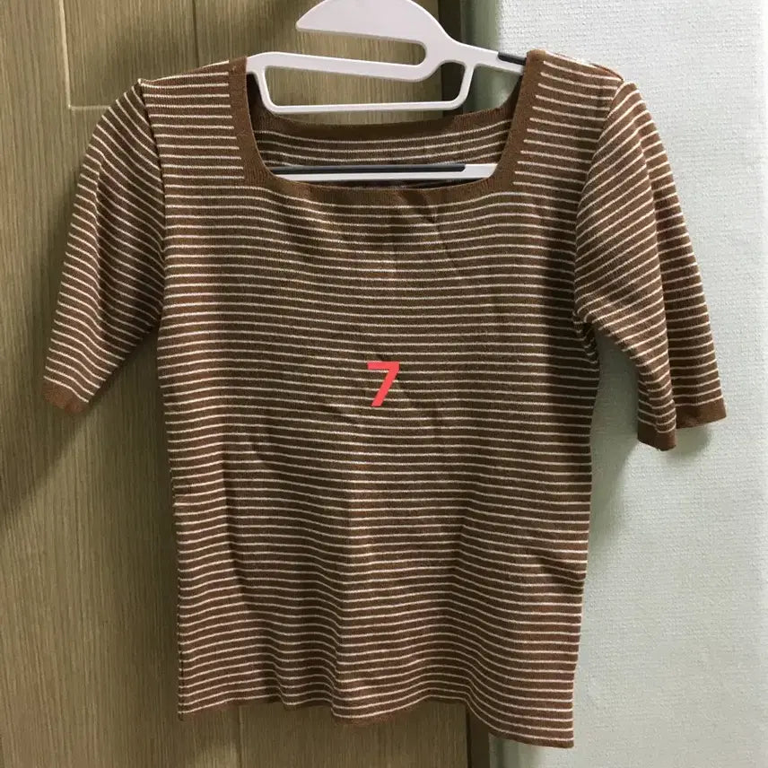 [BUNJANG] Assorted Women's Tops & Dresses Bundle / 전부 5천원에 드립니다 (상태좋음)