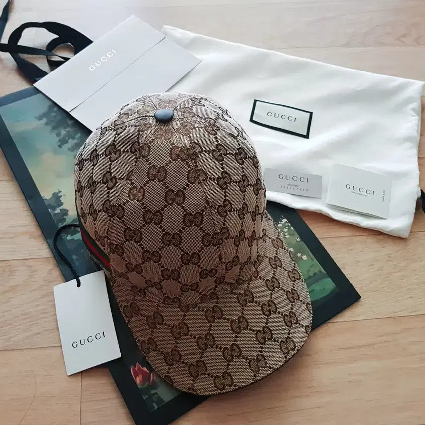 [BUNJANG] Gucci Original GG Canvas Logo Baseball Cap / 구찌 오리지널 GG 컨버스 로고 베이스볼캡