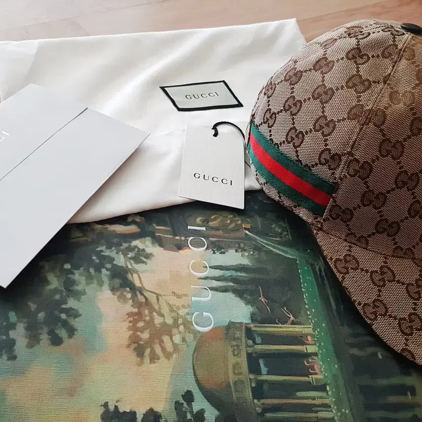 [BUNJANG] Gucci Original GG Canvas Logo Baseball Cap / 구찌 오리지널 GG 컨버스 로고 베이스볼캡