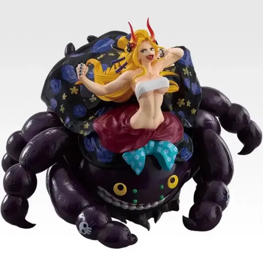 [BUNJANG] One Piece Black Maria Figure / ( 미개봉) 택포 3.8 D상 블랙마리아 피규어 판매합니다