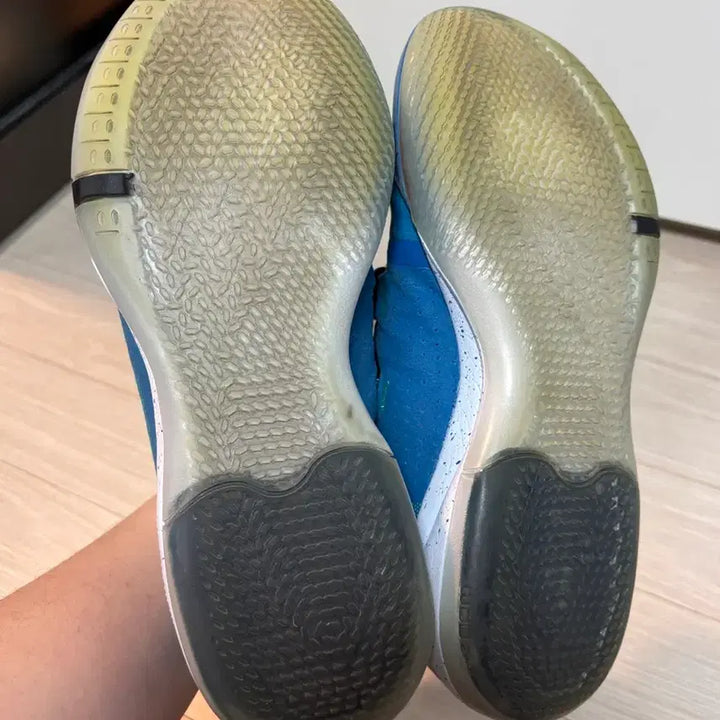 [BUNJANG] Kobe Exodus Blue Sneakers / 코비 ad 엑소더스 블루 (275)