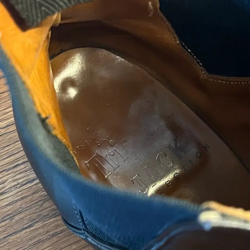 [BUNJANG] Tricker's Chelsea Boots / 트리커즈 첼시부츠 ( 8 1/2 )