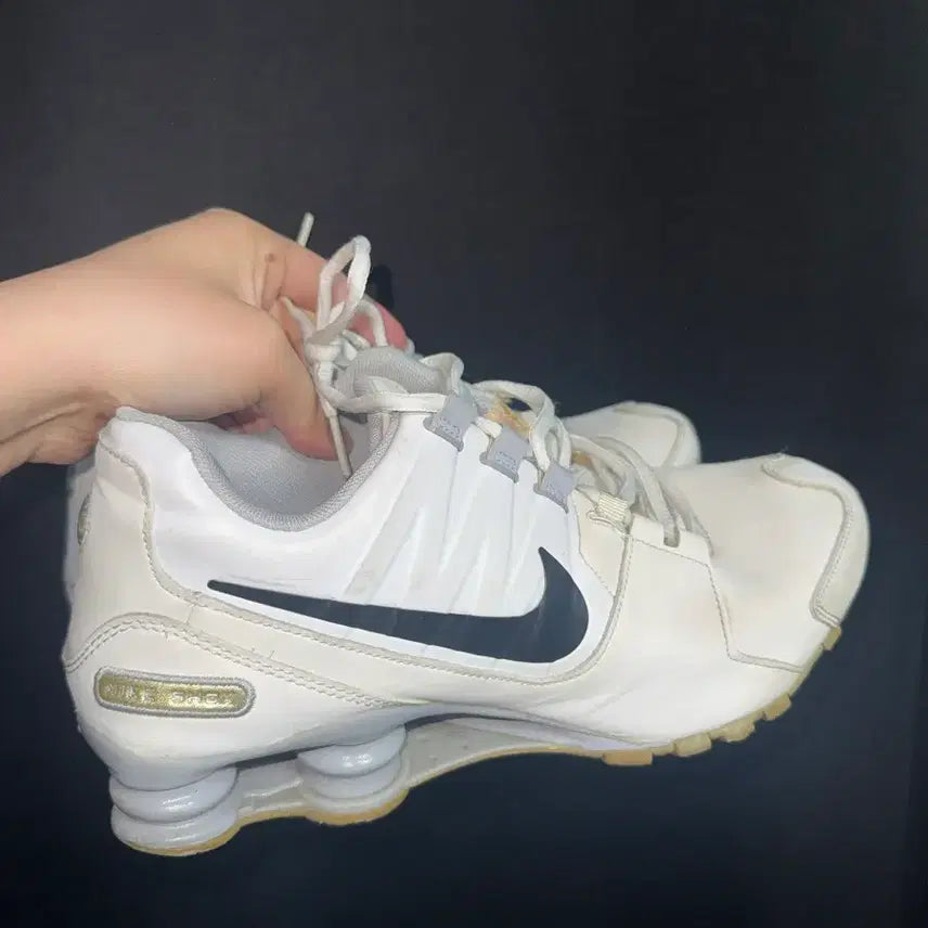[BUNJANG] Nike Shox R4 White Sneakers / 나이키 샥스 R4 화이트