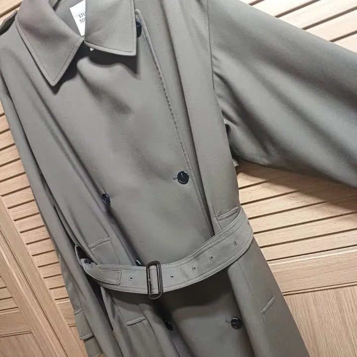 [BUNJANG] TOMBOY Double Trench Coat / [FREE] 여성 스튜디오 톰보이 더블 트렌치 코트 TOMBOY 오버핏