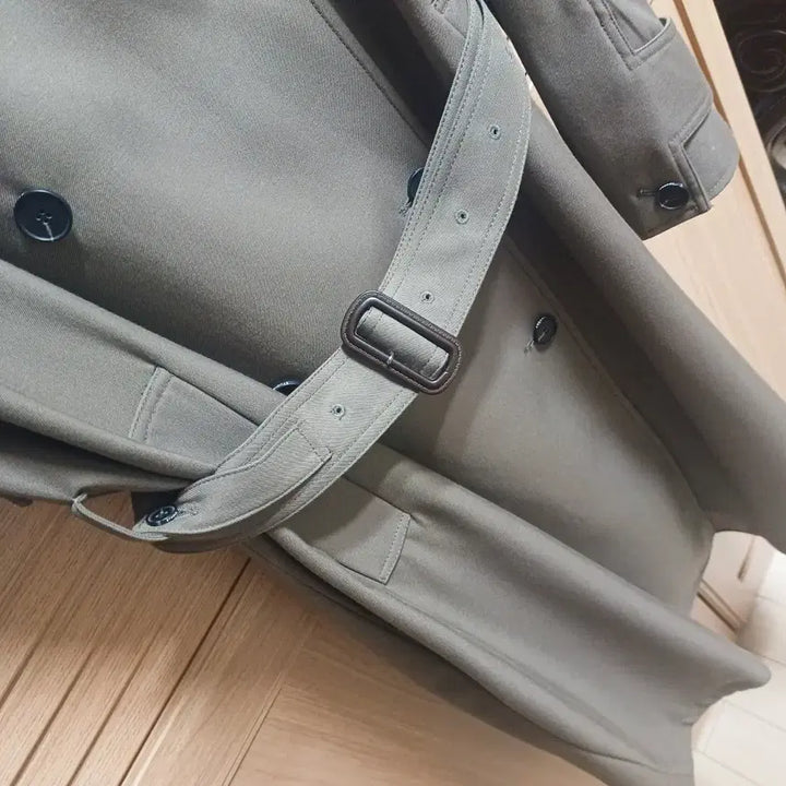 [BUNJANG] TOMBOY Double Trench Coat / [FREE] 여성 스튜디오 톰보이 더블 트렌치 코트 TOMBOY 오버핏