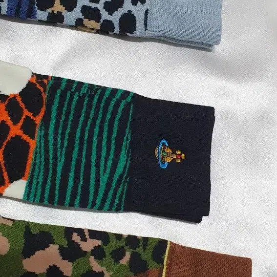 [BUNJANG] Vivienne Westwood Animal Print Socks / 블루 퍼플 그린 브라운 호피 레오파드 지브라 얼룩말 비비안웨스트우드 양말