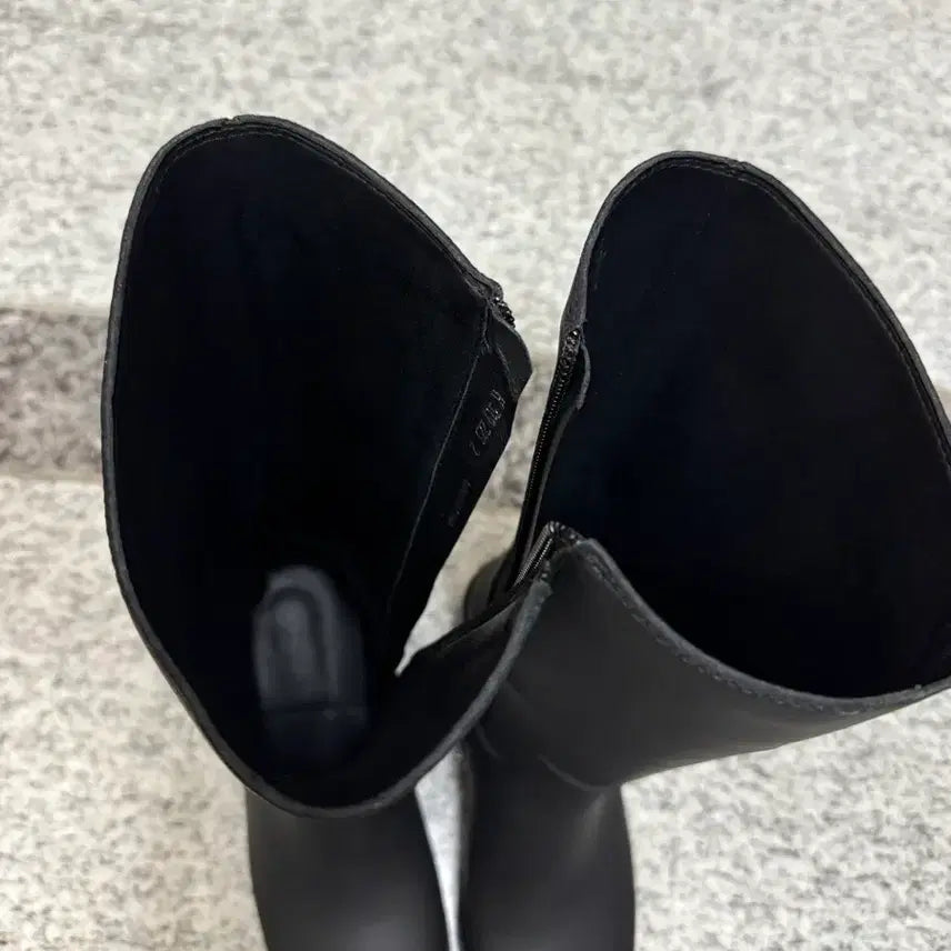 [BUNJANG] Black Leather Half Boots - Women's 225 / 새상품 소가죽 블랙 하프부츠 225