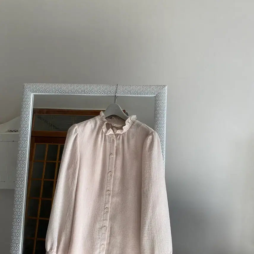 [BUNJANG] It MICHAA Spring Blouse / 잇미샤 봄 인기 블라우스.랑방.모조에스핀.레니본.샤틴.마인.타임.산드로