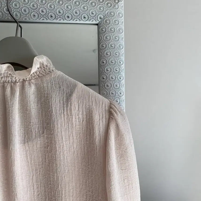 [BUNJANG] It MICHAA Spring Blouse / 잇미샤 봄 인기 블라우스.랑방.모조에스핀.레니본.샤틴.마인.타임.산드로