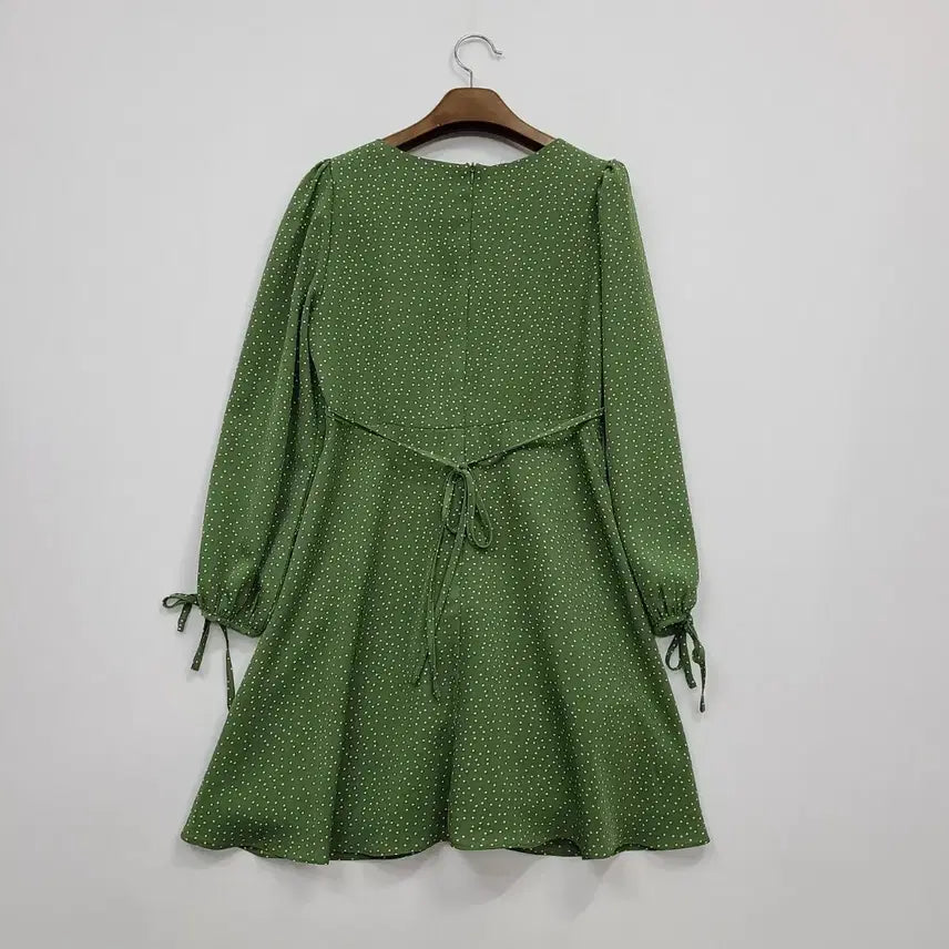 [SOLD OUT] 로엠 그린 땡땡이 셔링 원피스/M/앨리스/394