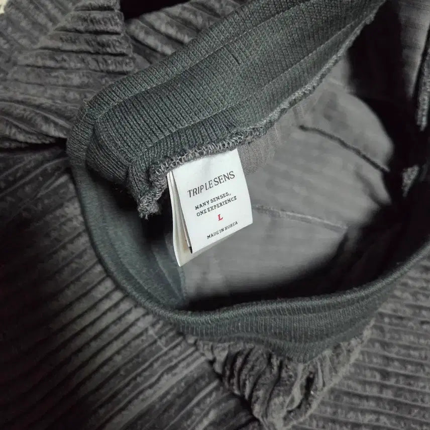 [BUNJANG] TripSense Corduroy Pants Charcoal L / 트립르센스 밴딩 코듀로이 팬츠 차콜 L