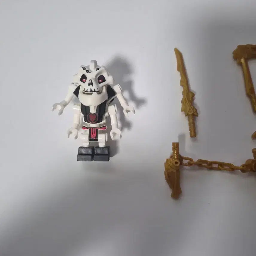 [BUNJANG] Lego Ninjago Samukai Action Figure / 레고 닌자고 사무카이(황금무기포함)