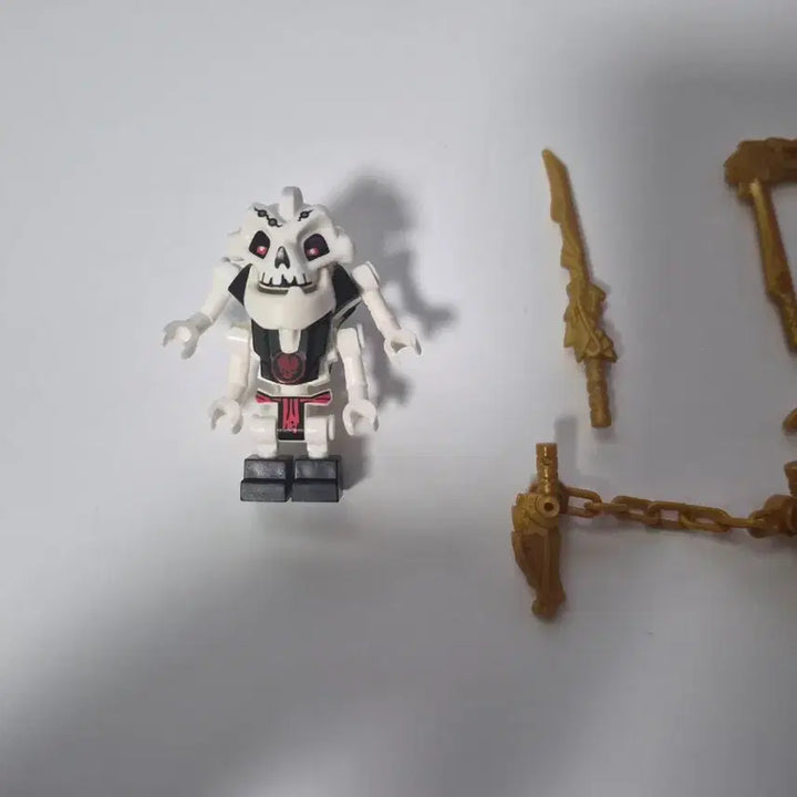 [BUNJANG] Lego Ninjago Samukai Action Figure / 레고 닌자고 사무카이(황금무기포함)