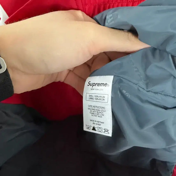[BUNJANG] Supreme Gore-Tex Jacket / 슈프림 자켓
