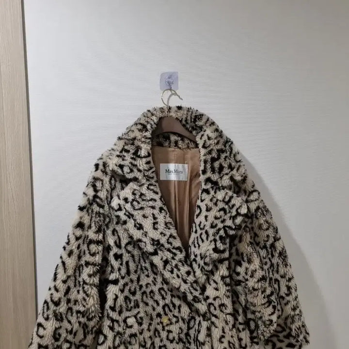 [BUNJANG] Max Mara Leopard Pattern Fur Coat / 막스마라 레오파드 패턴 퍼 코트