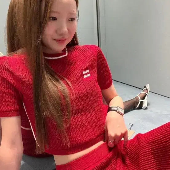 [BUNJANG] Miu Miu Red Crop Knit Top / 미우미우 레드 크롭 반팔 니트