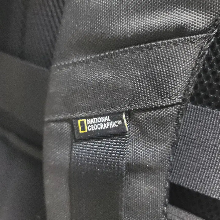 [BUNJANG] National Geographic Black Backpack / 내셔널지오그래픽 블랙 백팩 가방