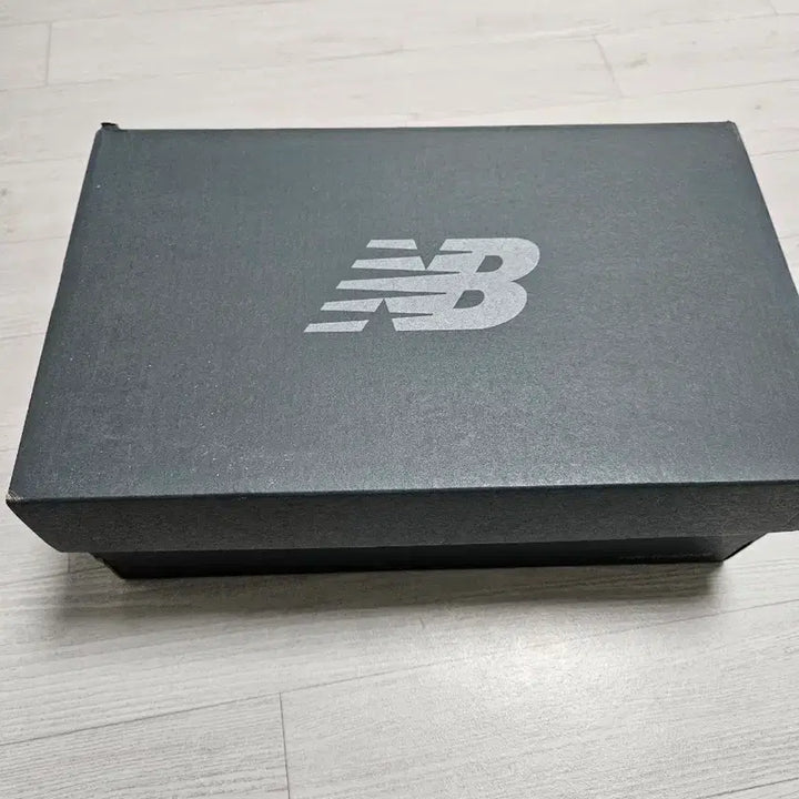[BUNJANG] Nike Air Gray Sneakers / 나이키 에어 운동화 회색