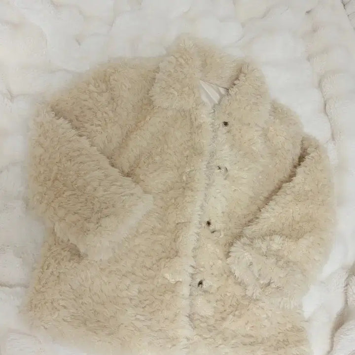 [BUNJANG] Fuzzy Ivory Half Coat / 새상품 뽀글이 자켓 퍼 자켓 하프코트