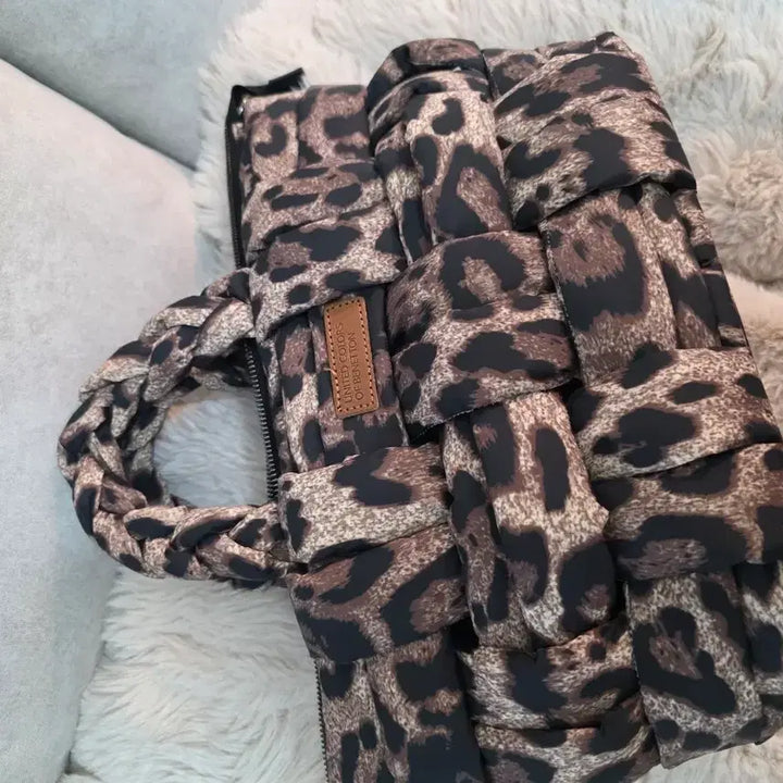 [BUNJANG] Benetton Leggero Padded Bag / 베네통 레제로 패딩백 거의새거