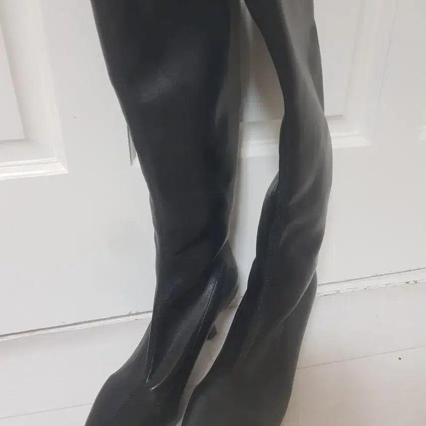 [BUNJANG] Black Long Boots (Size 235) / 블랙 롱 부츠 (235)미사용