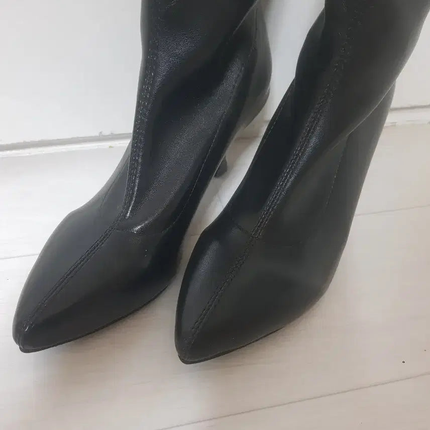 [BUNJANG] Black Long Boots (Size 235) / 블랙 롱 부츠 (235)미사용