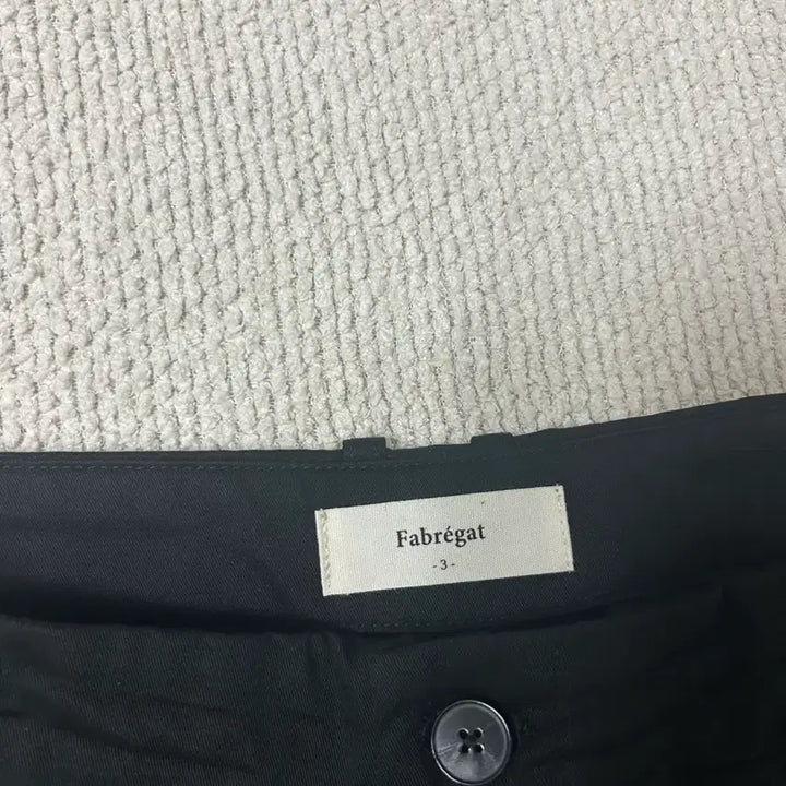 [BUNJANG] Fabreque O'clock One-Tuck Chino Pants Black / 파브레가 어클락 원턱 치노 팬츠 블랙 3사이즈