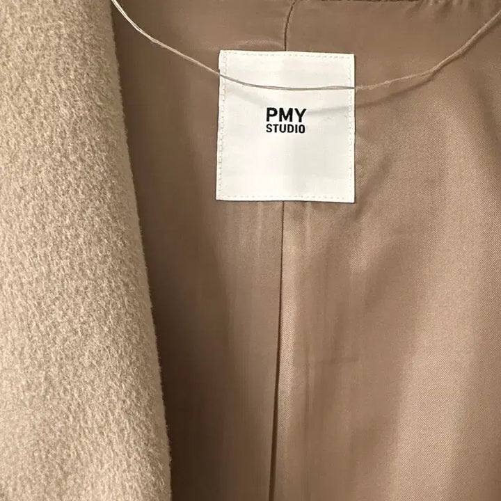 [SOLD OUT] Pmy studio 핸드메이드 코트 베이지